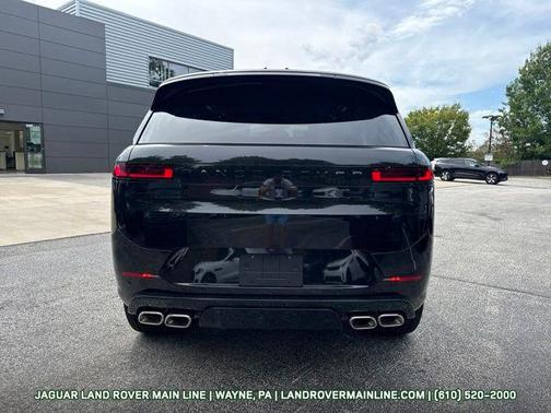 2025 Land Rover Range Rover Sport SE