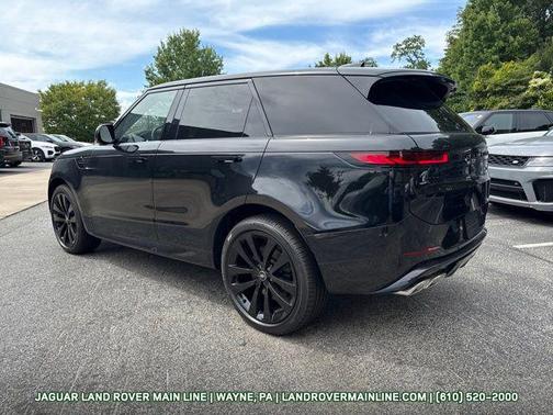 2025 Land Rover Range Rover Sport SE