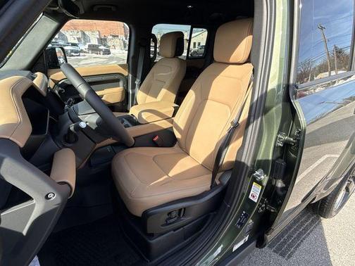 2026 Land Rover Defender P400 X-Dynamic SE