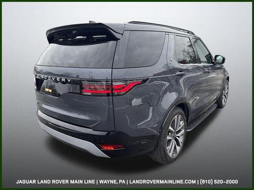 2026 Land Rover Discovery Tempest Edition