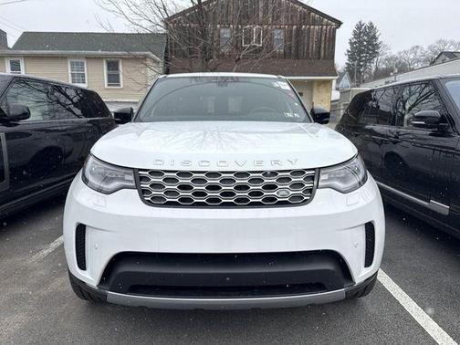 2025 Land Rover Discovery P300 S