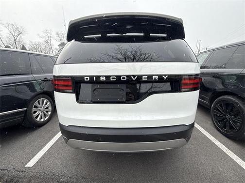 2025 Land Rover Discovery P300 S