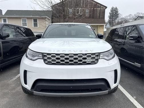 2025 Land Rover Discovery P300 S