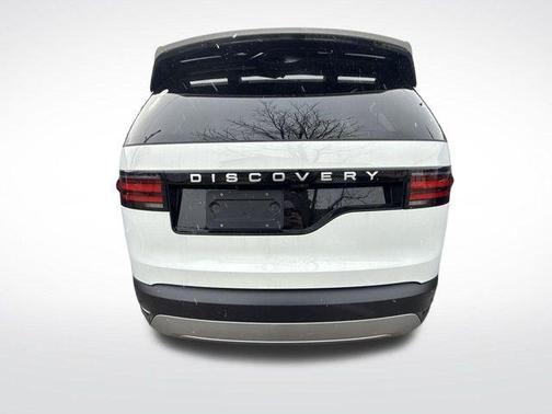 2025 Land Rover Discovery P300 S