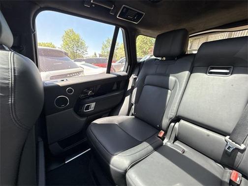 2022 Land Rover Range Rover P525 Westminster