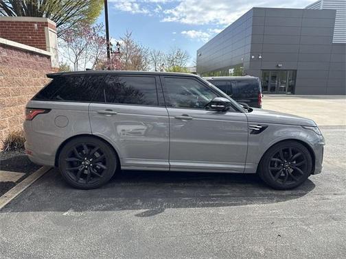 2022 Land Rover Range Rover Sport SVR