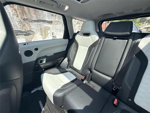 2022 Land Rover Range Rover Sport SVR