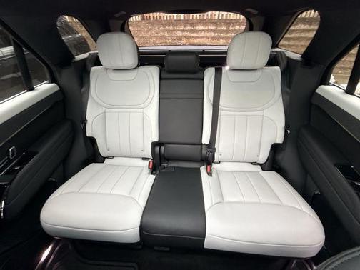 2026 Land Rover Range Rover Sport 5.0 Supercharged Dynamic