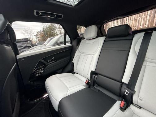 2026 Land Rover Range Rover Sport 5.0 Supercharged Dynamic