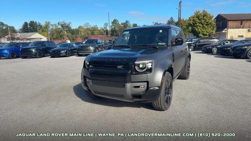 2026 Land Rover Defender 110 V8
