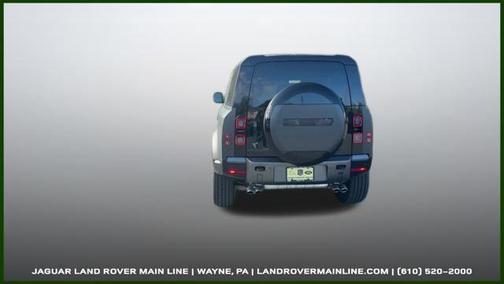 2026 Land Rover Defender 110 V8