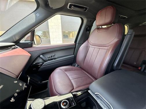 2023 Land Rover Range Rover Sport SE