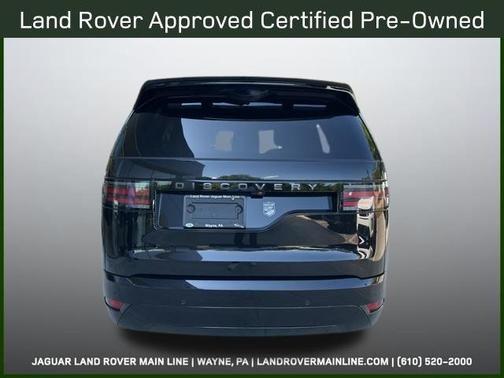 Santorini Black 2024 Land Rover Discovery P300 Dynamic SE