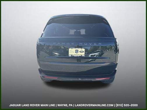 2025 Land Rover Range Rover P530 SE 7 Seat