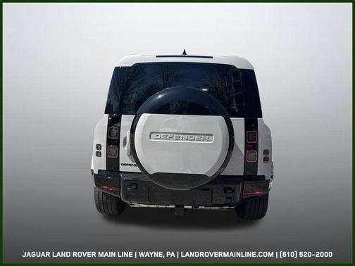 Borasco Grey 2026 Land Rover Defender P400 X-Dynamic SE