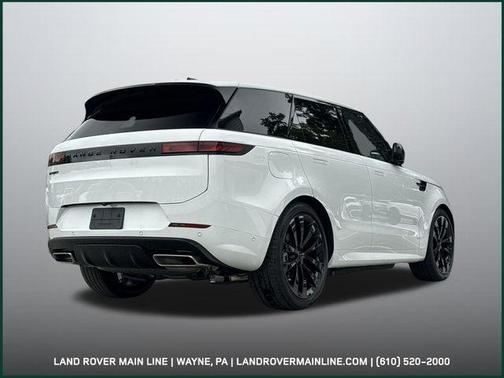 Fuji White 2026 Land Rover Range Rover Sport P460e Dynamic SE