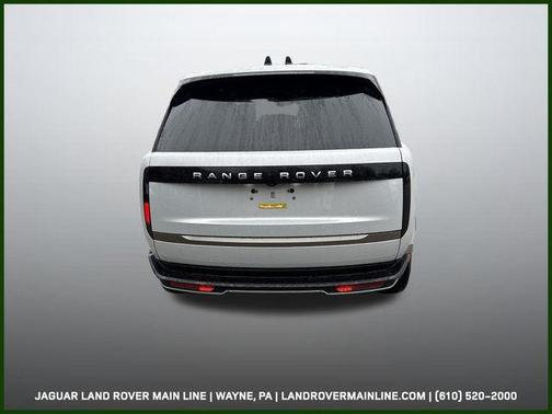 2026 Land Rover Range Rover P530 SE