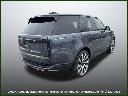 2026 Land Rover Range Rover SE