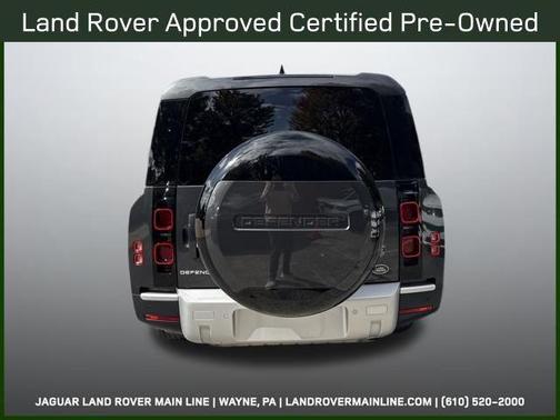 2023 Land Rover Defender 130 SE