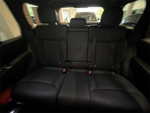 2023 Land Rover Range Rover P530 SE