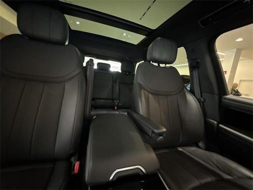 2023 Land Rover Range Rover P530 SE