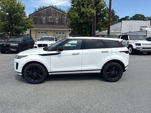 2024 Land Rover Range Rover Evoque Core S