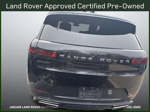 2024 Land Rover Range Rover Sport SE