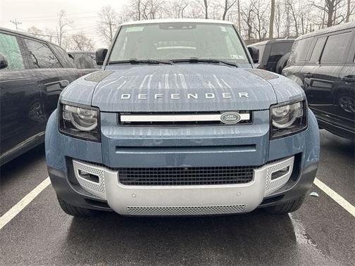 2025 Land Rover Defender 90 P300 S