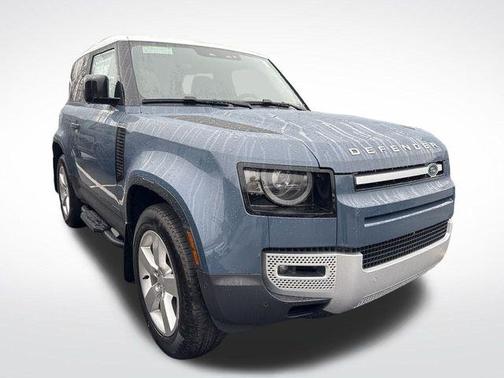 2025 Land Rover Defender 90 P300 S
