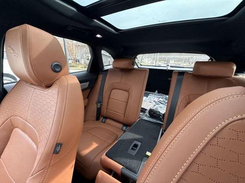 2026 Jaguar F-PACE P250 R-Dynamic S