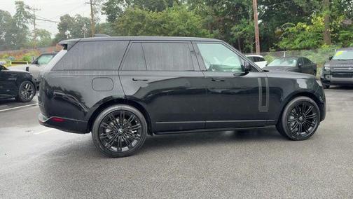 2025 Land Rover Range Rover P400 SE 7 Seat