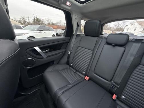 2025 Land Rover Discovery Sport S