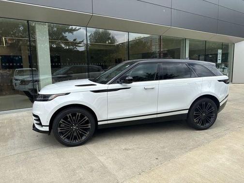 2026 Land Rover Range Rover Velar P250 SE R-Dynamic