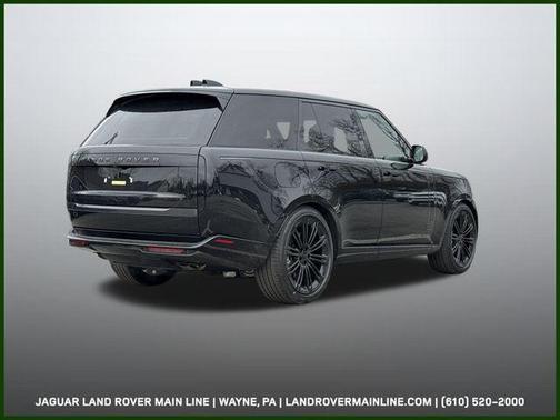 2026 Land Rover Range Rover P530 SE