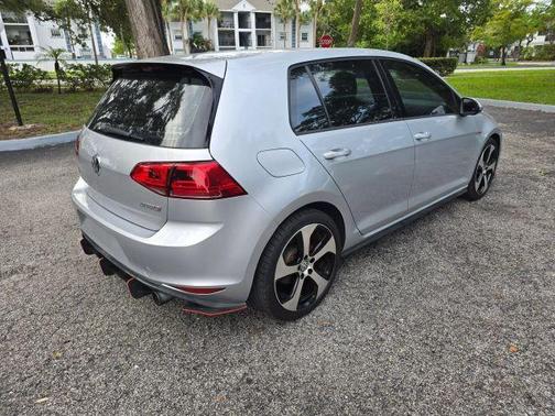 2015 Volkswagen Golf GTI S