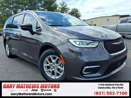 Granite Crystal Clearcoat Metallic 2023 Chrysler Pacifica Touring-L