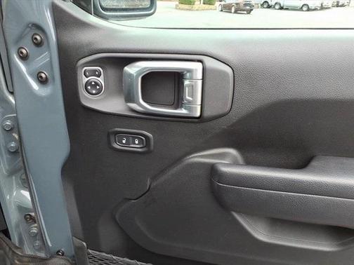 2024 Jeep Wrangler Sport RHD