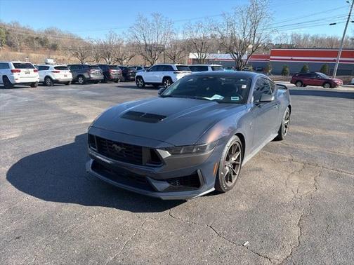 2024 Ford Mustang Dark Horse