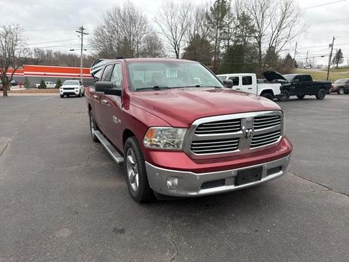 2015 RAM 1500 SLT