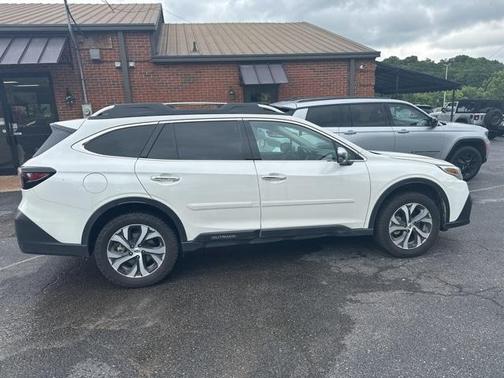 2020 Subaru Outback Touring