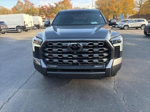 2022 Toyota Tundra Platinum