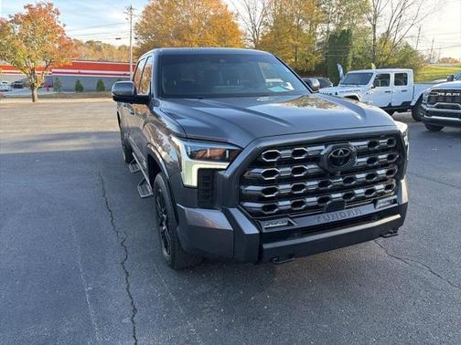 2022 Toyota Tundra Platinum