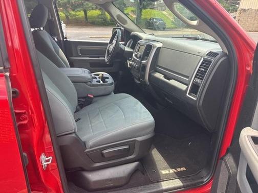 2018 RAM 1500 SLT
