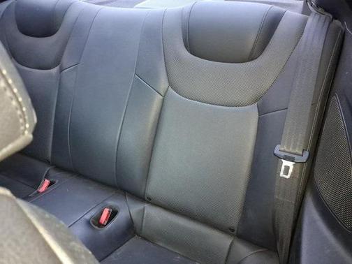 2011 Hyundai Genesis Coupe 3.8 Grand Touring