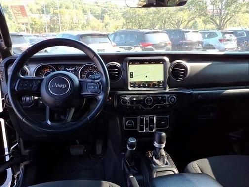 2022 Jeep Gladiator Sport