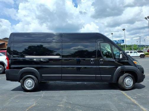 Black Clearcoat 2024 RAM ProMaster 2500 High Roof