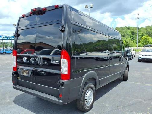 Black Clearcoat 2024 RAM ProMaster 2500 High Roof
