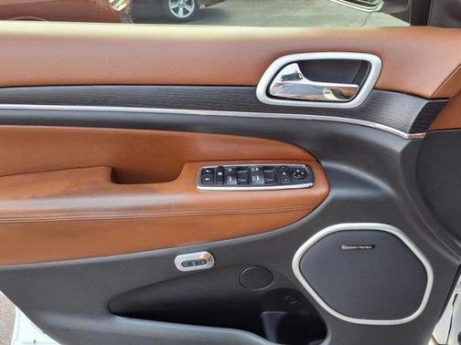 2019 Jeep Grand Cherokee Summit