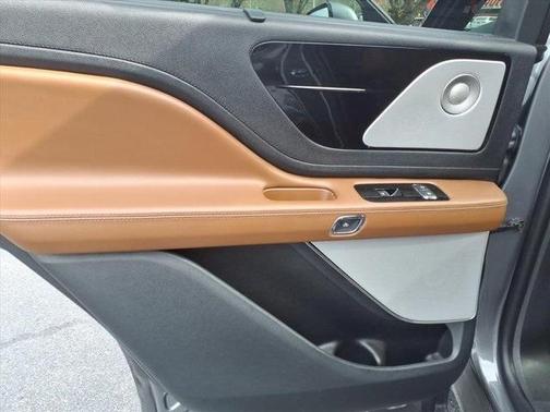 2022 Lincoln Aviator Reserve AWD