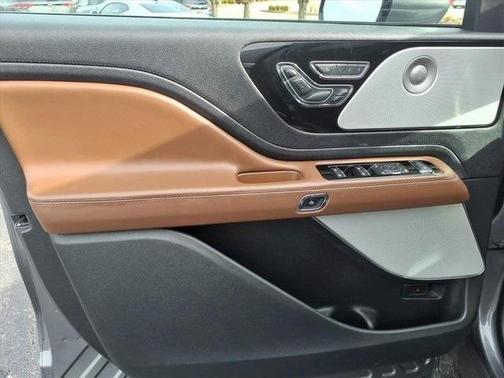 2022 Lincoln Aviator Reserve AWD